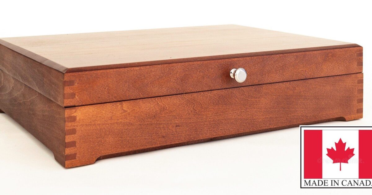 American Chest Co. FCAN3 Canadian Woods, 5Slot Stainless Flatware