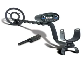 Bounty Hunter TK4GWP1 Tracker IV Metal Detector Kit with Pinpointer