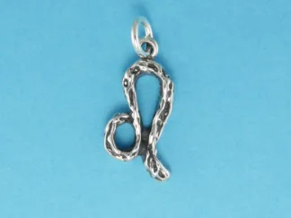 Microsculptures 0116 Textured Leo Silver Charm