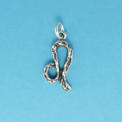 Microsculptures 0116 Textured Leo Silver Charm