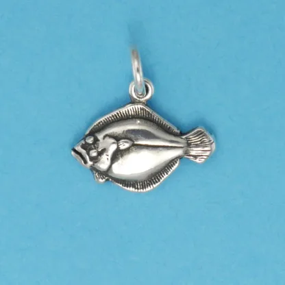 Microsculptures 0132 Flounder Silver Charm