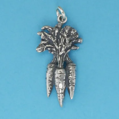 Microsculptures 0685 Bundle Of Carrots Silver Charm