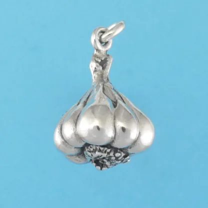 Microsculptures 0687 Garlic Silver Charm-Large