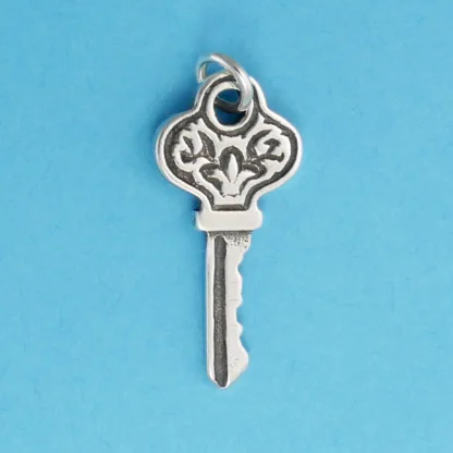 Microsculptures 0863 Key Silver Charm