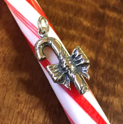 Microsculptures 0934 Candy Cane Silver Charm - Image 2