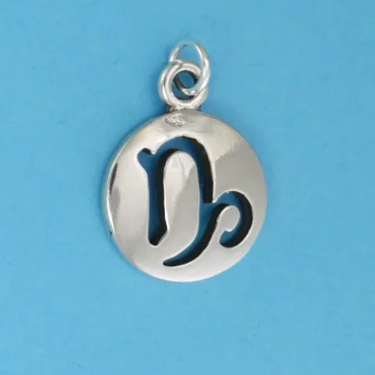 Microsculptures 1079 Smooth Capricorn Silver Charm