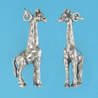 Microsculptures 1131 Giraffe Silver Pendant