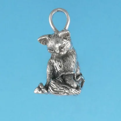 Microsculptures 1219 Kitten Playing with Yarn Silver Pendant