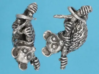 Microsculptures 1307 Possum On A Branch Silver Pendant