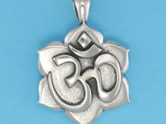 Microsculptures 1324 Om Silver Pendant