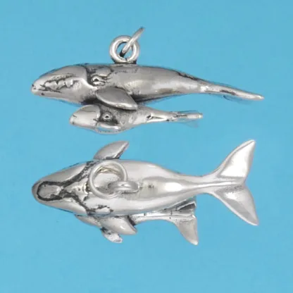 Microsculptures 1326 Right Whale with Calf Silver Charm