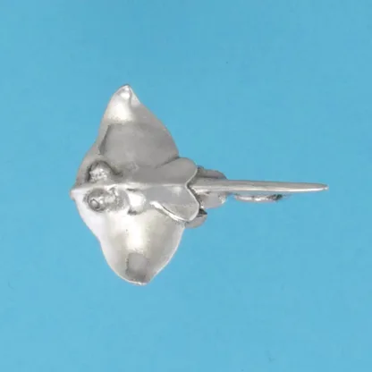 Microsculptures 1328 Stingray Silver Pendant