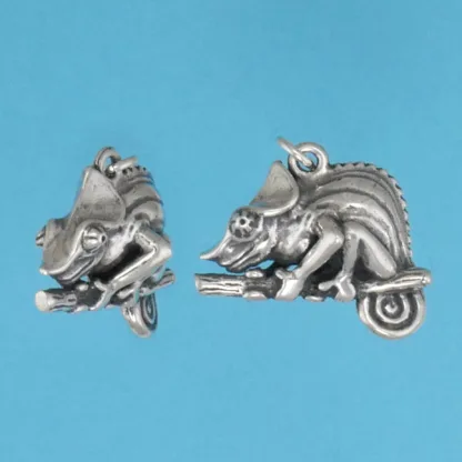 Microsculptures 1330 Chameleon Silver Pendant