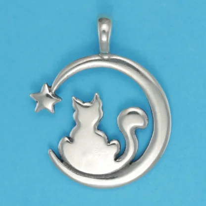 Microsculptures 1376 Cat & Moon Silver Pendant