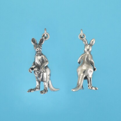 Microsculptures 1441 Kangaroo Silver Charm