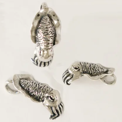 Microsculptures 1511 Cuttlefish Silver Pendant
