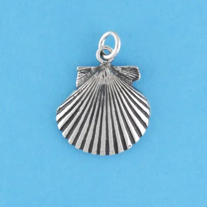 Microsculptures 0275 Scallop Shell Silver Charm-Large