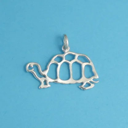 Microsculptures 0003 Tortoise Silver Charm