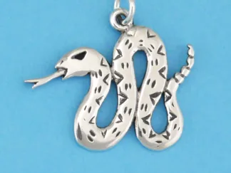 Microsculptures 0555 Crawling Rattlesnake Silver Charm