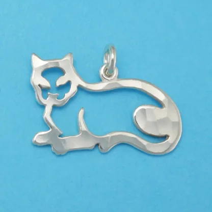 Microsculptures 0588 Lying Cat Silver Charm
