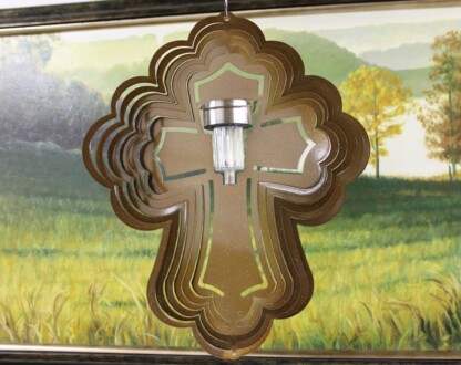 Dakota Steel Art 39255 16" Solar Light Cross Wind Spinner - Copper Starlight